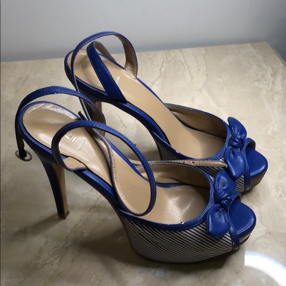 Bakers high heel strap open toes with bow ties - Picture 3 of 6